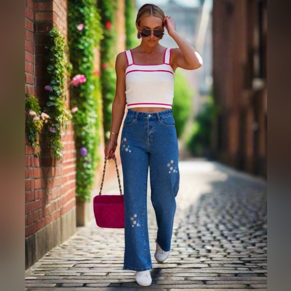 Retro High-Rise Embroidered Daisy Flower Straight Leg Hippie Cotton Denim Jeans - Picture 5 of 16